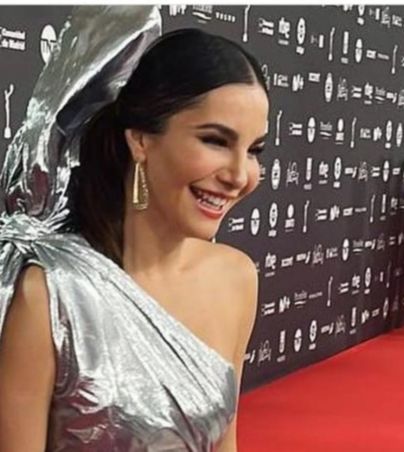 Martha Higareda ha sido blanco de memes y burlas por sus increíbles anécdotas. INSTAGRAM/Martha Higareda