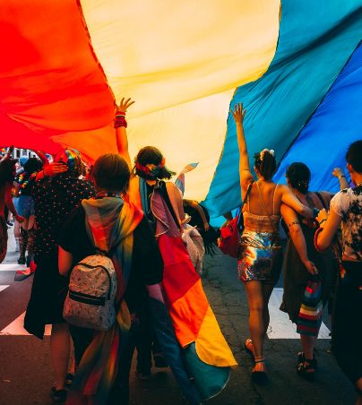 ¿Porqué se conmemora el Día del Orgullo LGBT+ hoy?. UNSPLASH/Mercedes Mehling