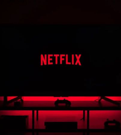 Esta es la serie de TERROR en Netflix que está causando estragos y nadie puede terminar de verla. Hipertextual