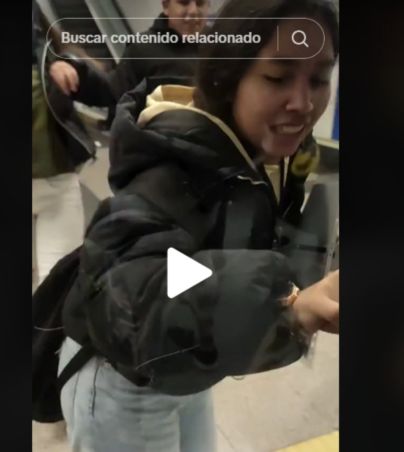 ¿Perdiste el metro? Cuidado que podrías salir en "metros.perder" la cuenta que se burla de gente como tú (VIDEOS). TIKTOK/metro.perder