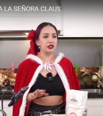 . Daniela Rodrice demuestra su talento en la cocina con receta de galletas navideñas... y hace un desastre (VIDEO)YOUTUBE/DANIELA RODRICE