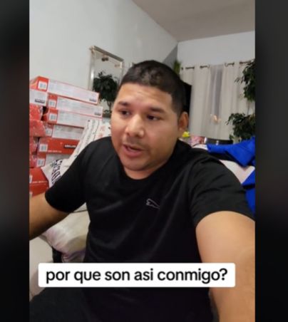 Revendedor del Costo confiesa "sentirse ma"l por los insultos que recibe y se hace viral (VIDEO). TIKTOK/jesusamiestilo