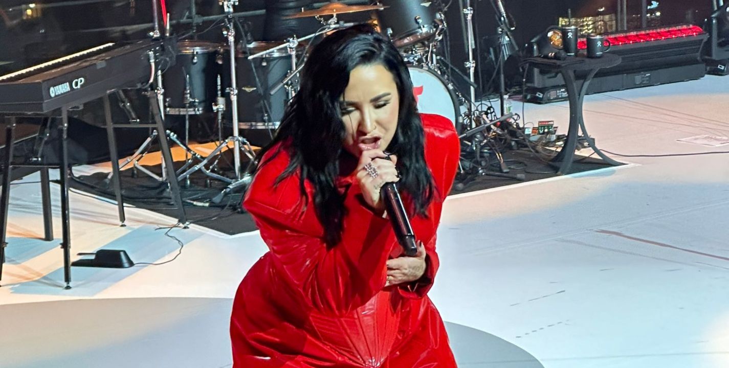 ¿De mal gusto? Demi Lovato canta "Heart Attack" en evento sobre salud cardíaca y causa disgustos (FOTOS). INSTAGRAM/