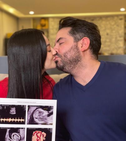 José Eduardo Derbez y su pareja revelan si será niño o niño el próximo bebé que viene en camino. Facebook/José Eduardo Derbez